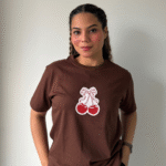 Camiseta estampada Cerezas – café